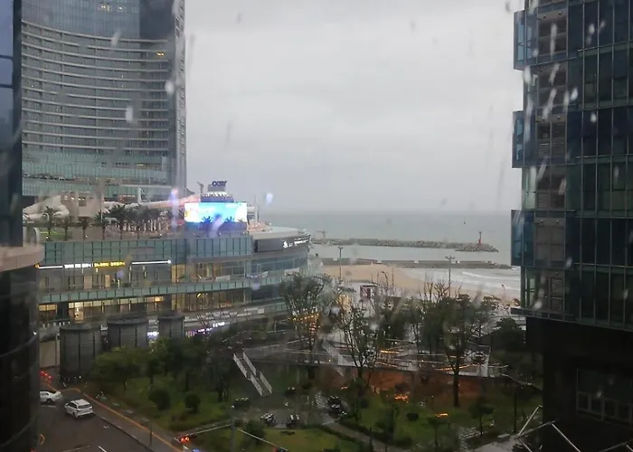 Hotel 스테이18 Busan