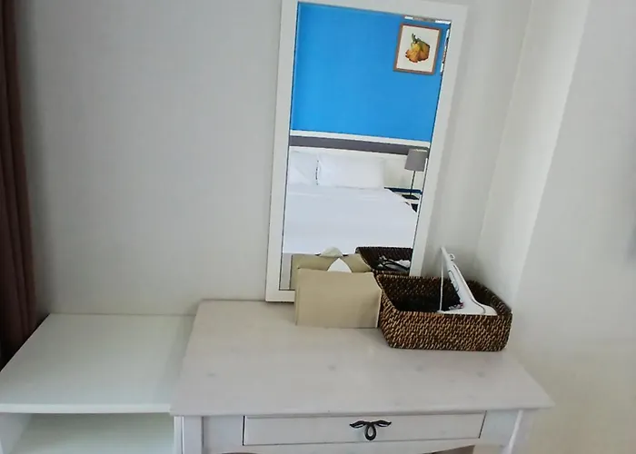 Hotel 스테이18 *